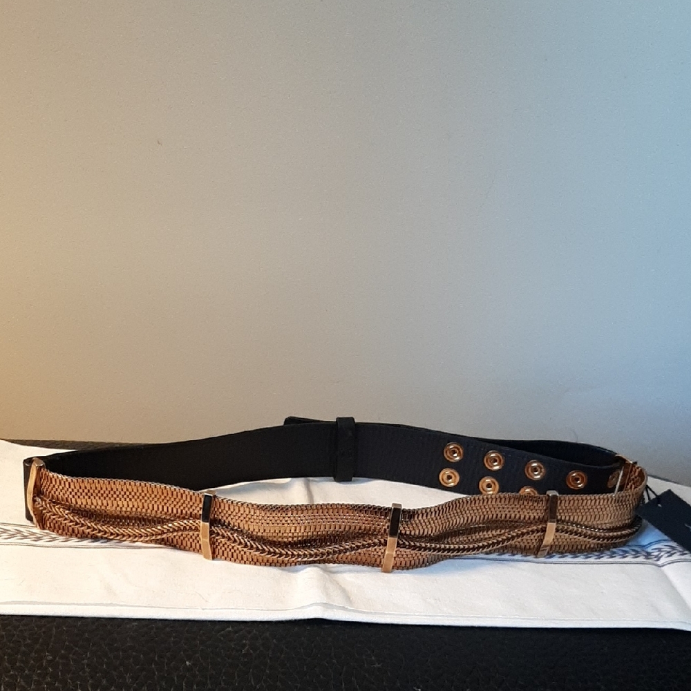 New With Tag LANVIN FLAT CHAIN BELT M black Leather Gold